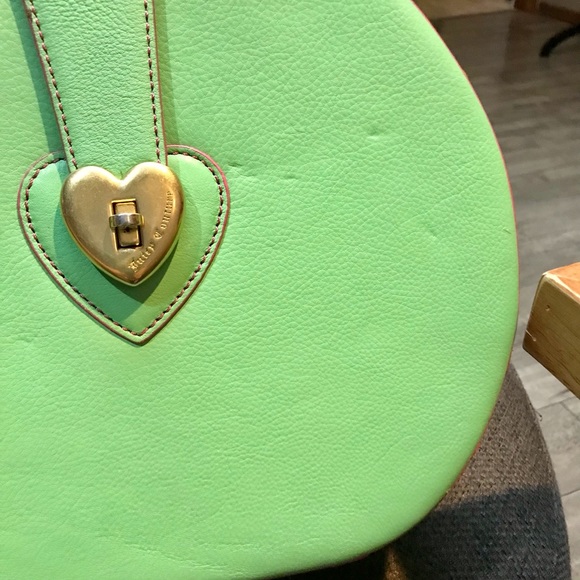 Juicy Couture leather train case purse READ please - Picture 2 of 16